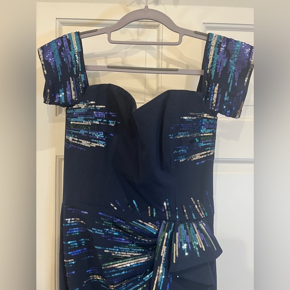 Dress THE Population Sequined Cocktail Dress. NWOT. Size Small - Picture 3 of 9